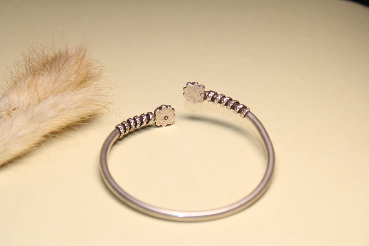 Floral Open-End Silver Kada