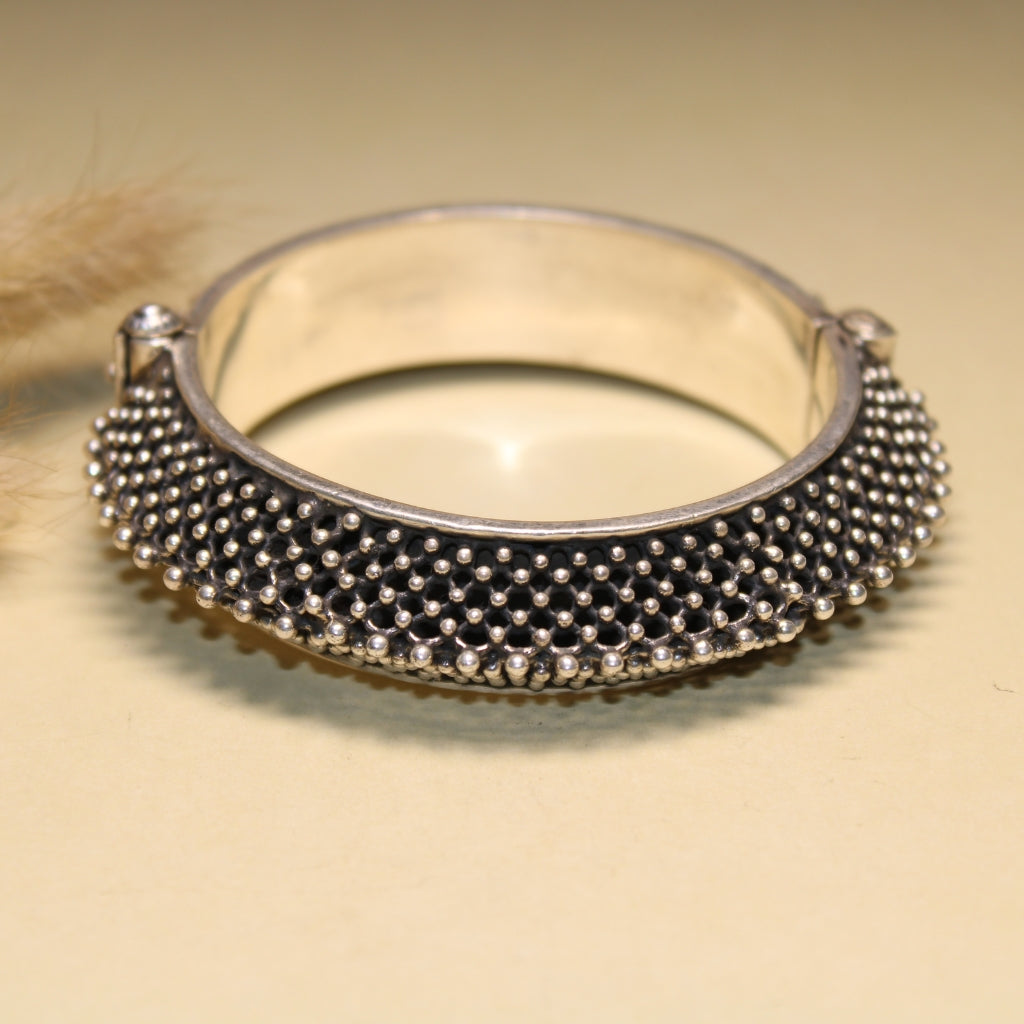 Explore AZOIR’s Silver Bracelets &amp; Bangles Collection