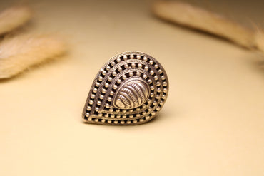 Teardrop Heritage Silver Ring