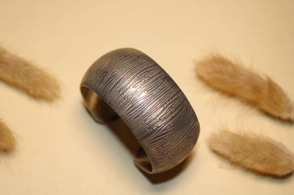 Textured Open-End Oxidised Silver Kada