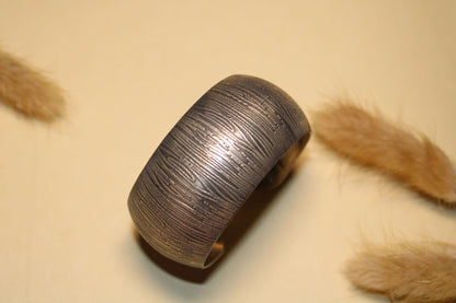 Textured Open-End Oxidised Silver Kada