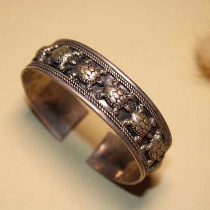 Turtle Motif Silver Kada