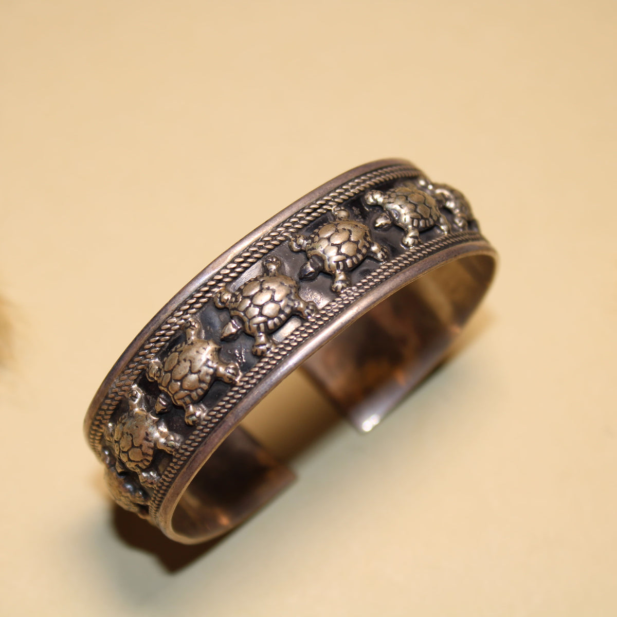 Turtle Motif Silver Kada